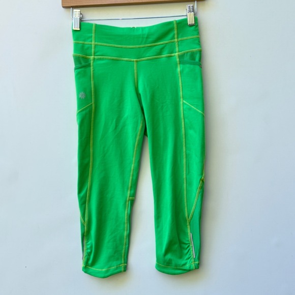 Athleta Pants - Athleta Leggings Womens‎ XXS Bright Green Capri Pockets Activewear Reflective